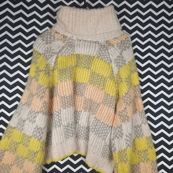 Free People Checkered Chunky Knit Turtleneck Sweater Yellow Peach Cream Medium - Picture 2 of 5